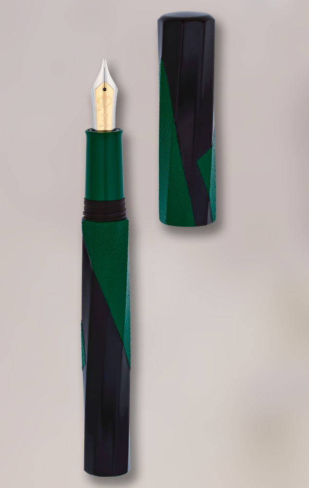 Palisades Oblique - Wajima Cloth Fountain Pen - Serpent Green